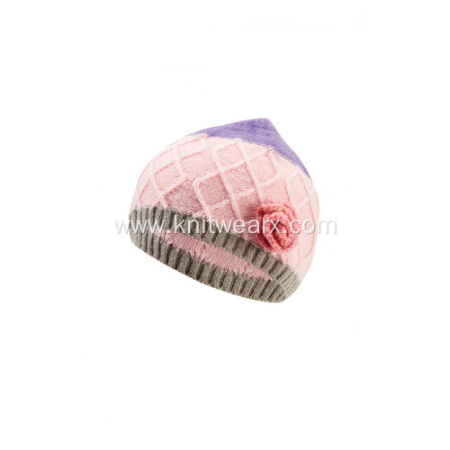 Girl's Knitted Diamond Pattern Hand Flower Beanie Cap